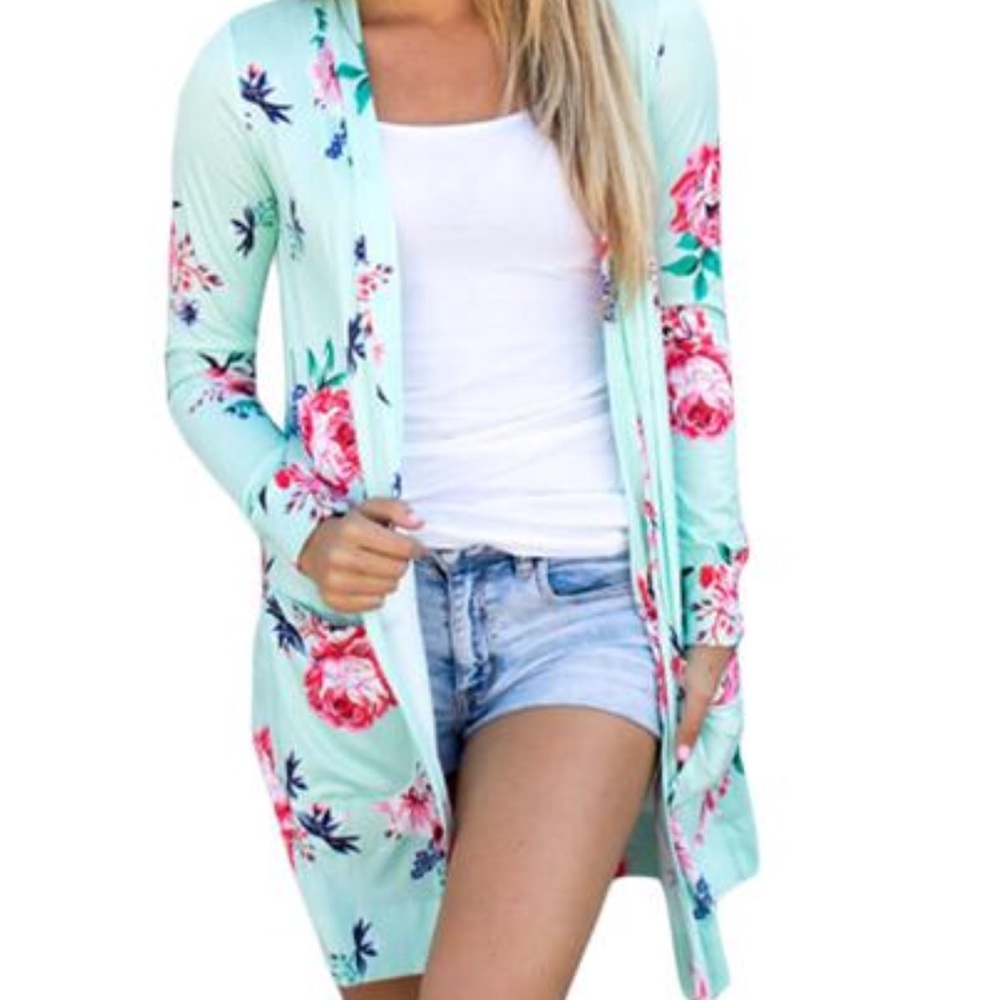 NWOT Mint Colored Flower Cardigan